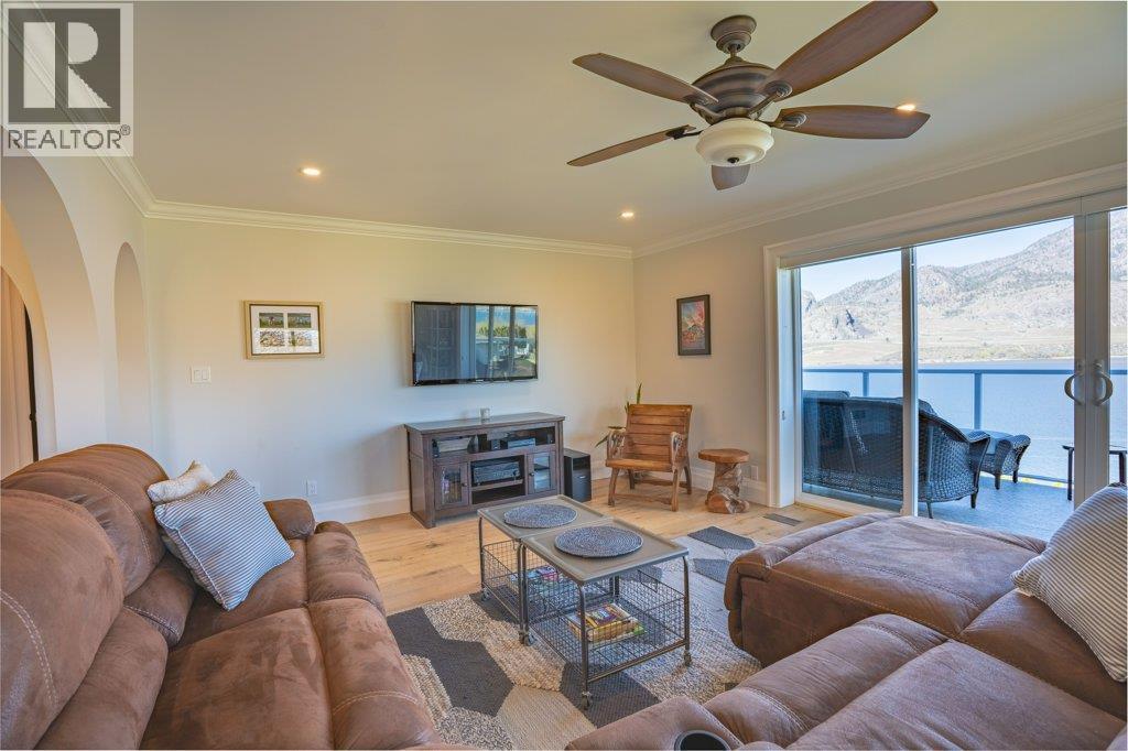  14807 89th Street, Osoyoos