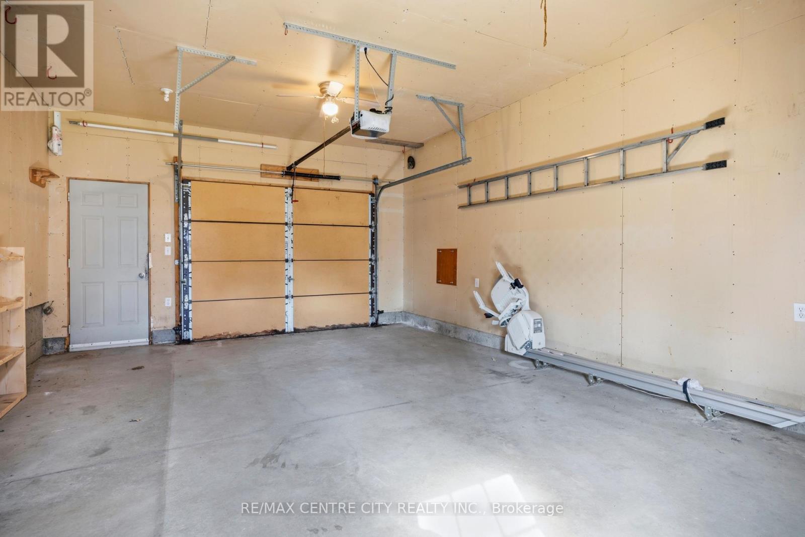 72 ELMWOOD AVENUE - 25