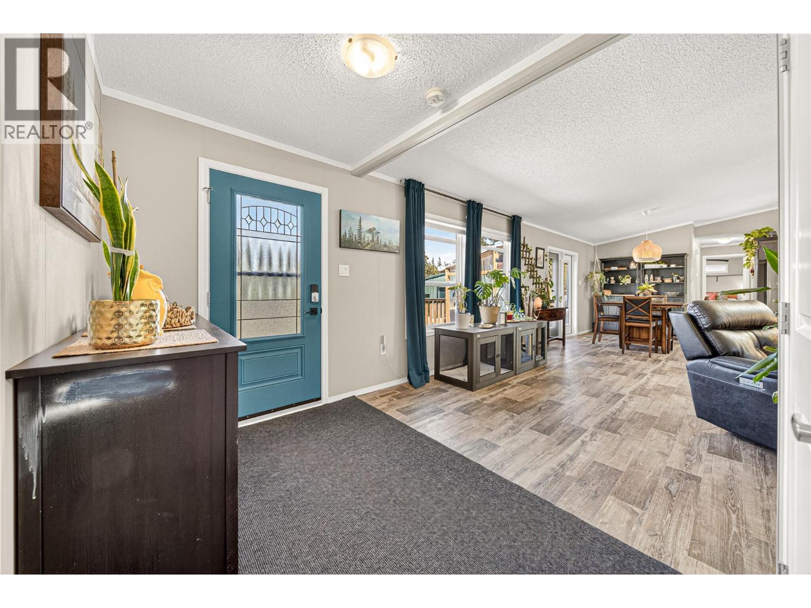 52 DARBY CRESCENT - Image 3