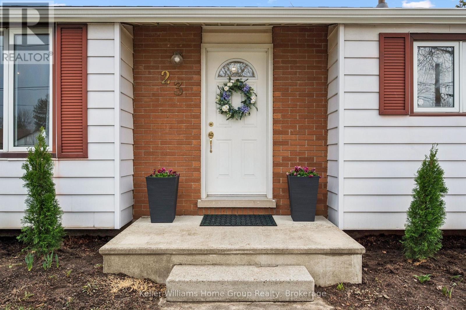 23 HASTINGS BOULEVARD