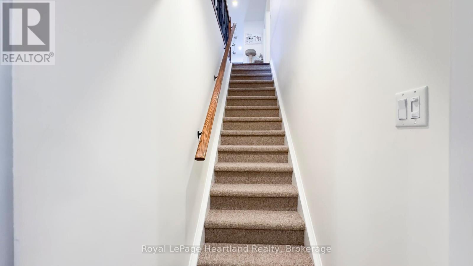 13 - 33 FAIRHAVEN LANE