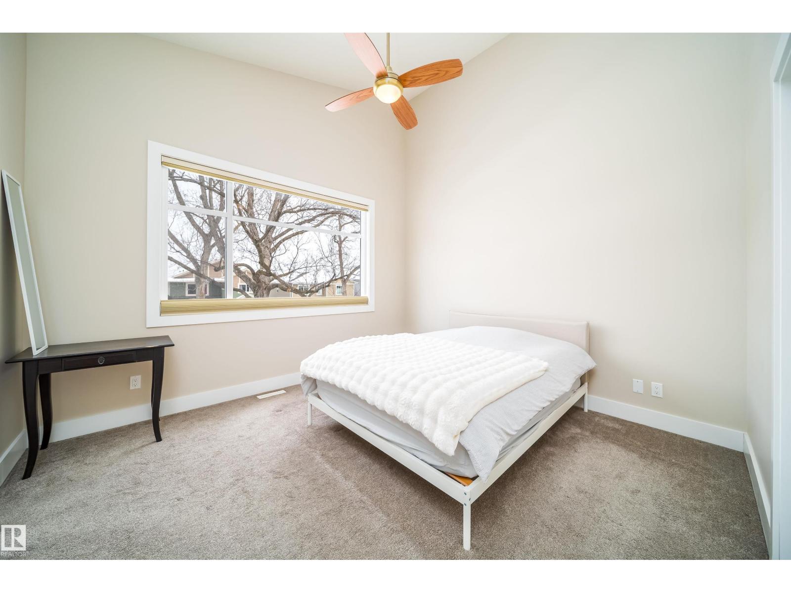 9527 75 AV NW - 45