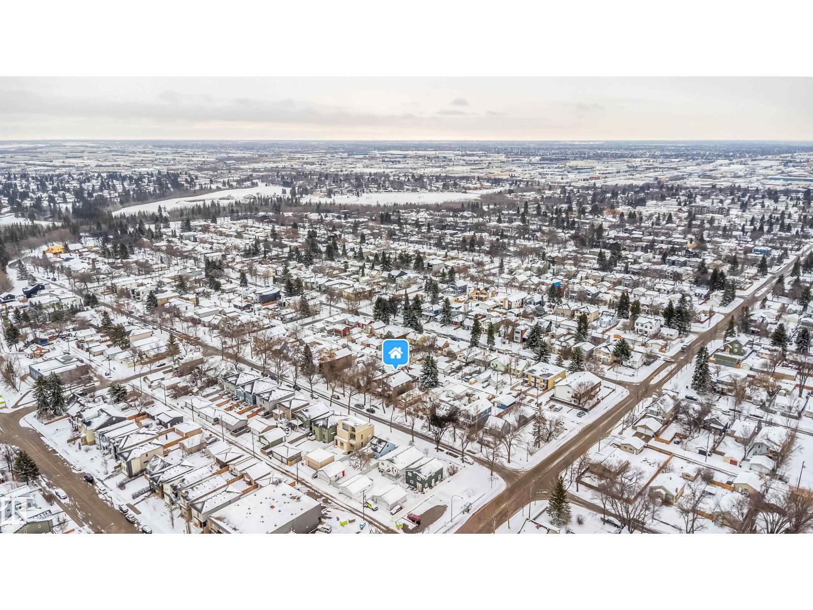 9527 75 AV NW - 3