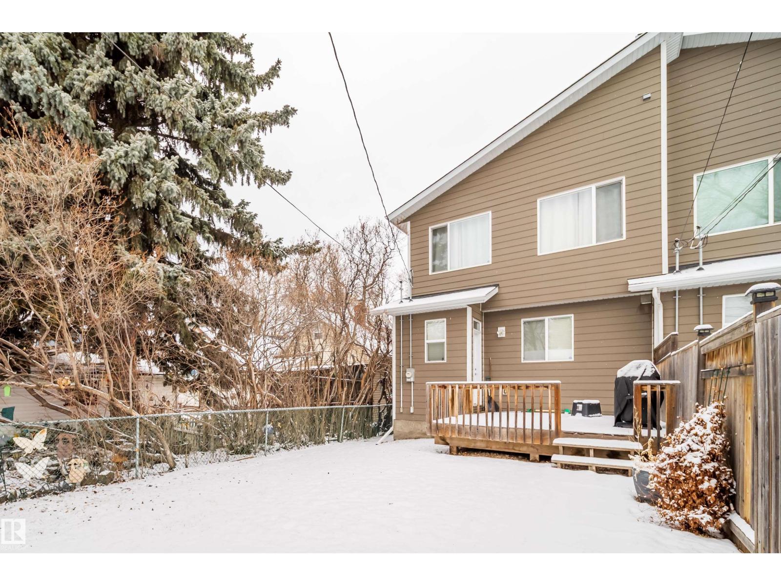 9527 75 AV NW - 14