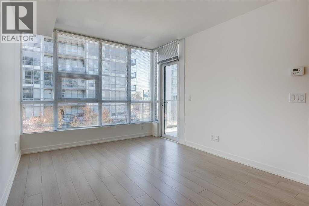 
          51 Waterfront Mews Southwest
            <br/>
            <span>Calgary</span>
            , 
            <span>AB</span>
             <span>T2P0X3</span>
         - Photo 11