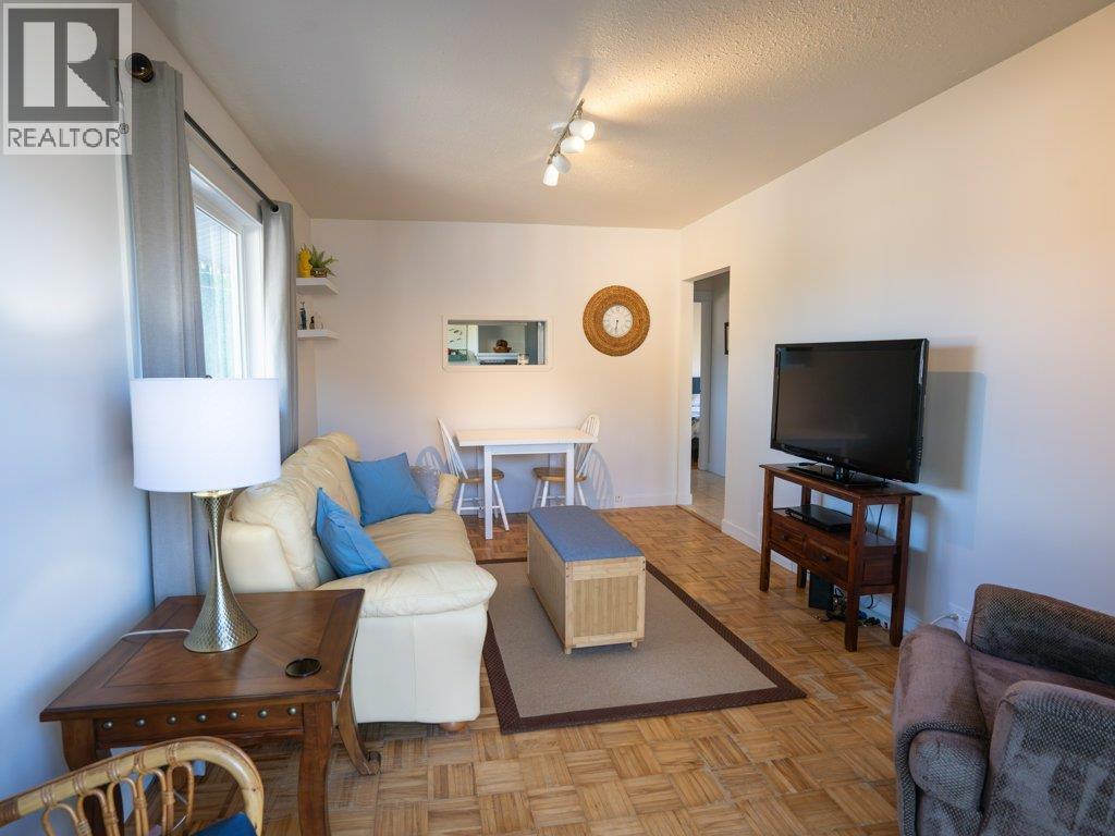  14807 89th Street, Osoyoos