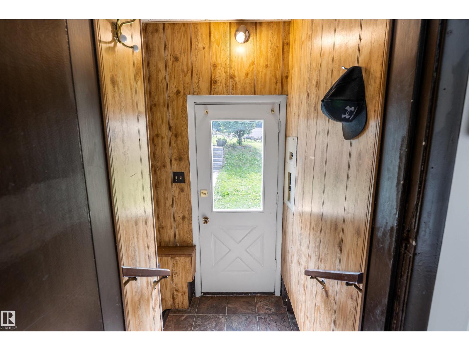 52 BELMONT DR, St. Albert