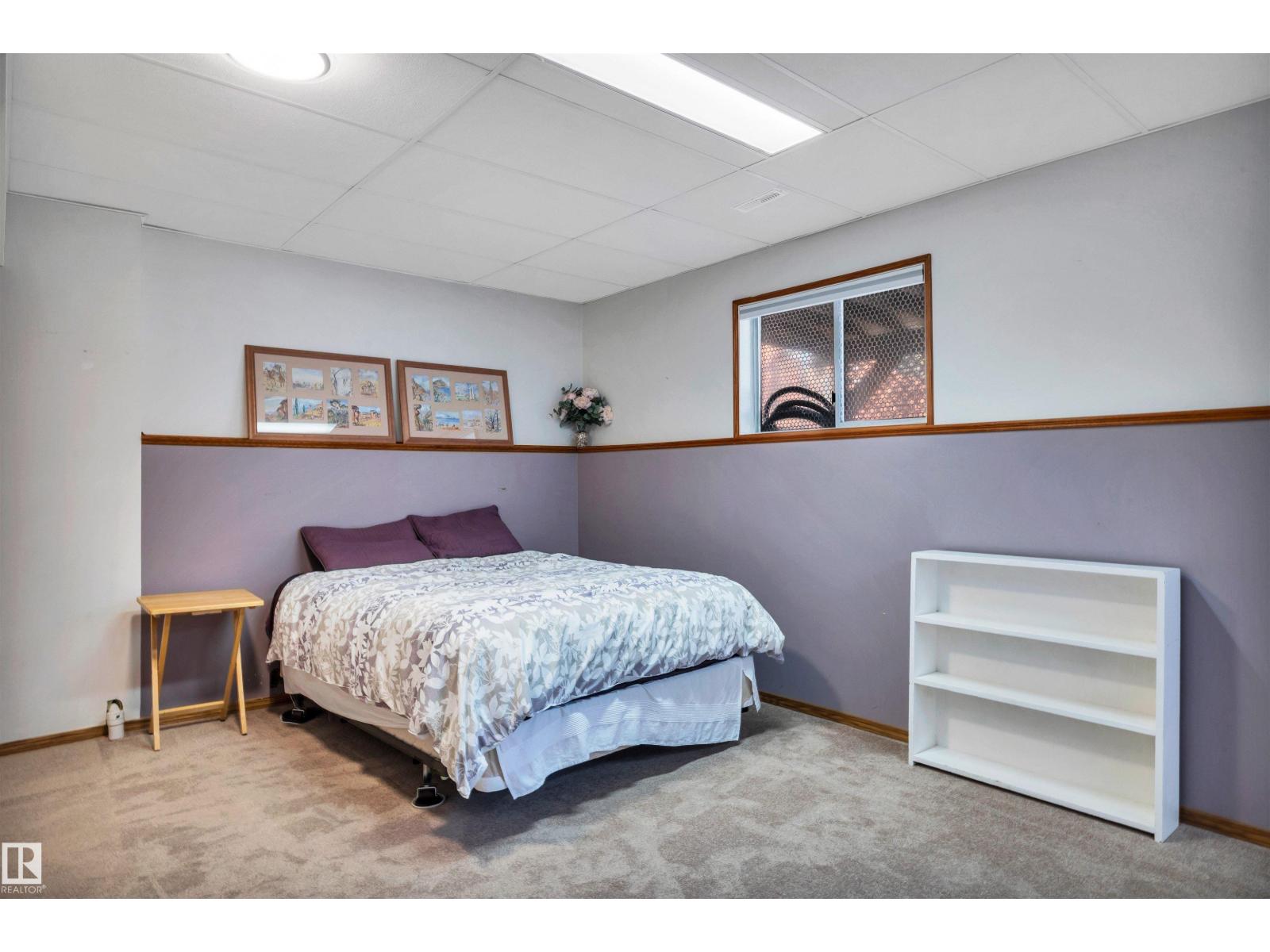 5 DONALD PL, St. Albert