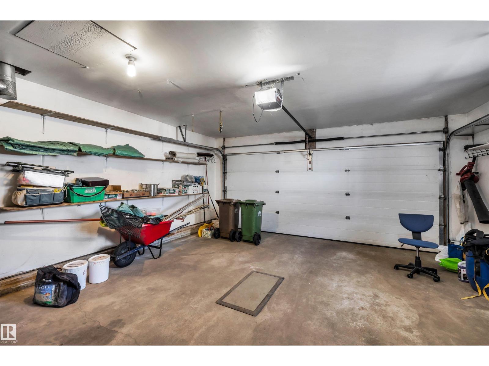 5 DONALD PL, St. Albert