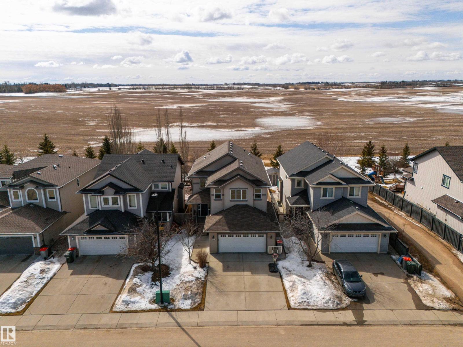 1245 WESTERRA CR, Stony Plain