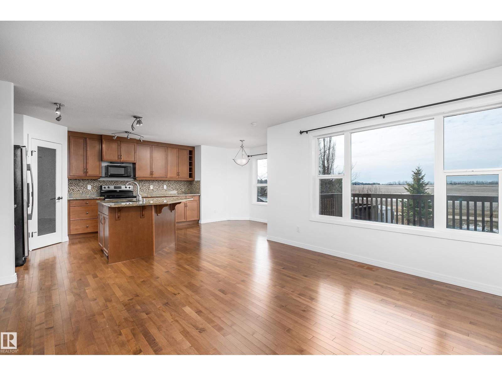 1245 WESTERRA CR, Stony Plain