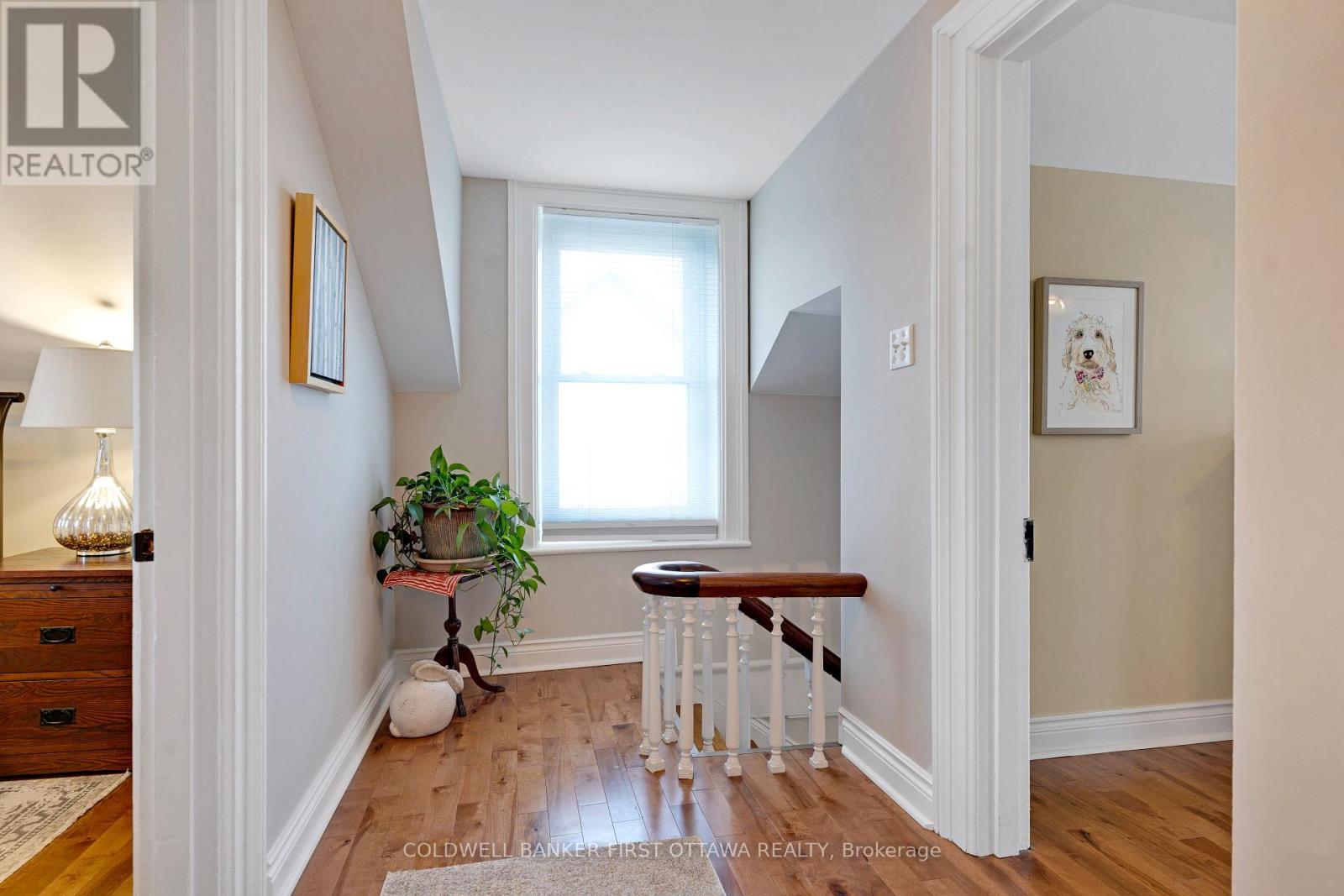 Second floor, oak hardwood floors continue through