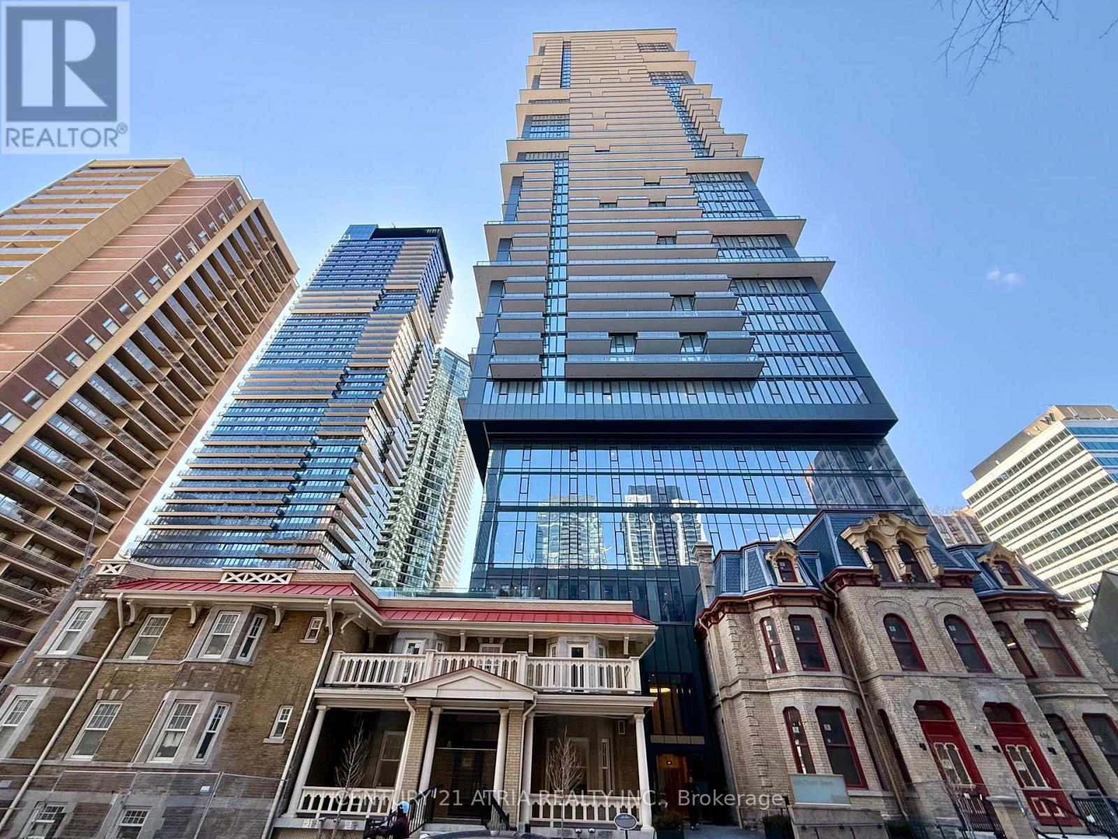 2605 - 634 CHURCH STREET