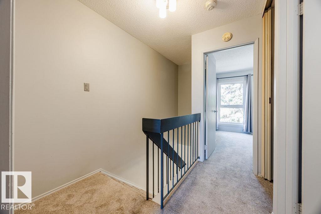 12032 25 AV NW - 19