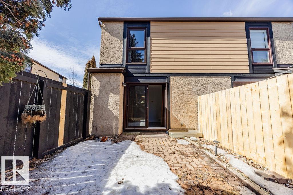 12032 25 AV NW, Edmonton