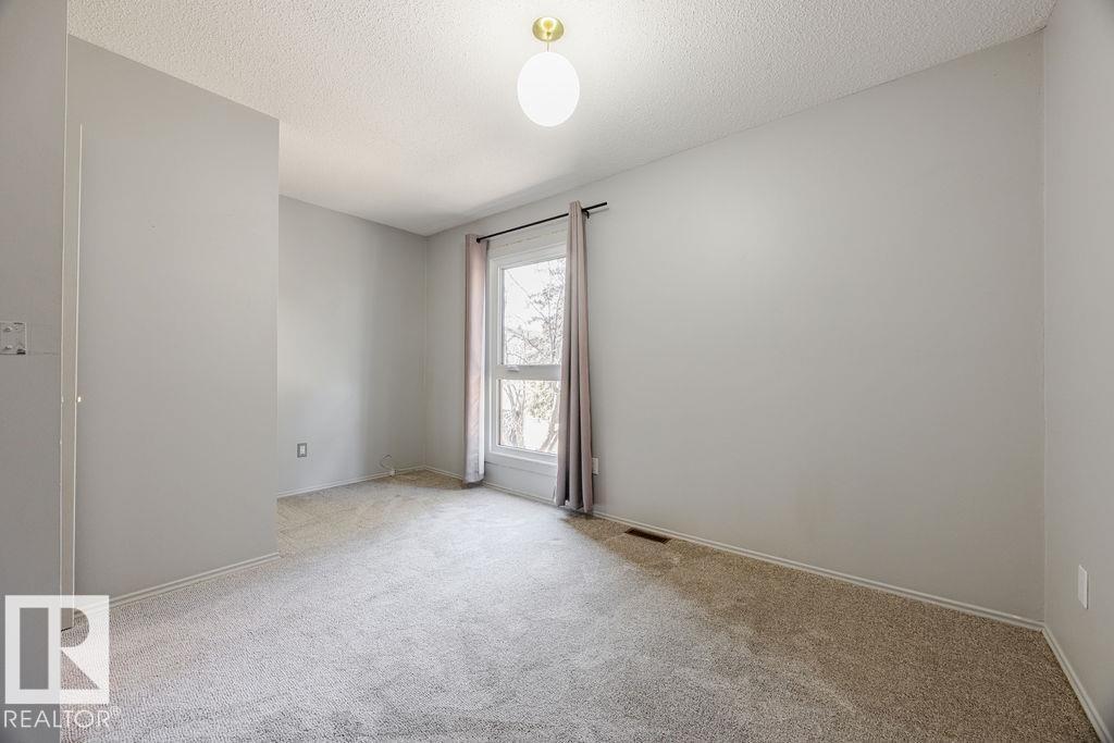 12032 25 AV NW - 22