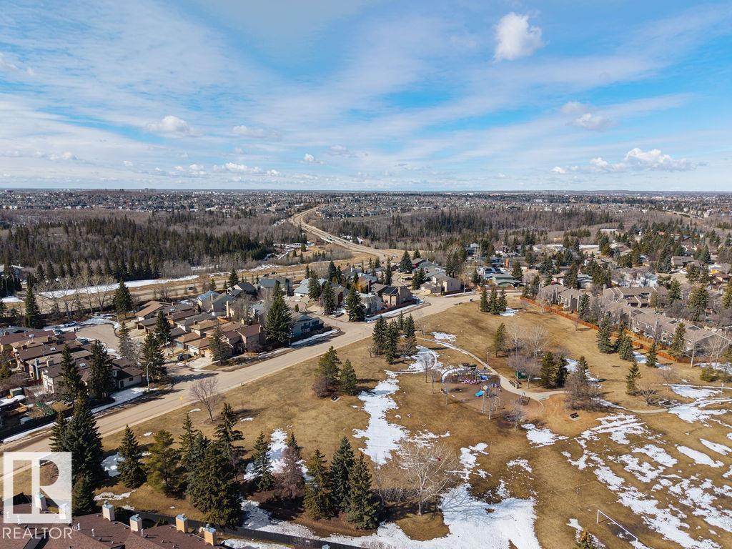 12032 25 AV NW - 33