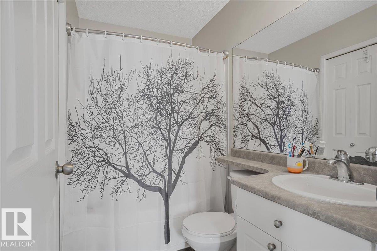 3119 32 AV NW, Edmonton