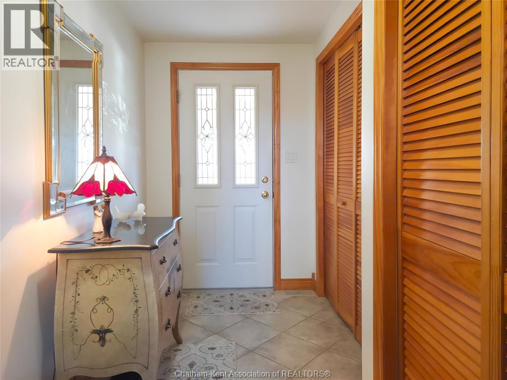 465 Victoria AVENUE — photo 12