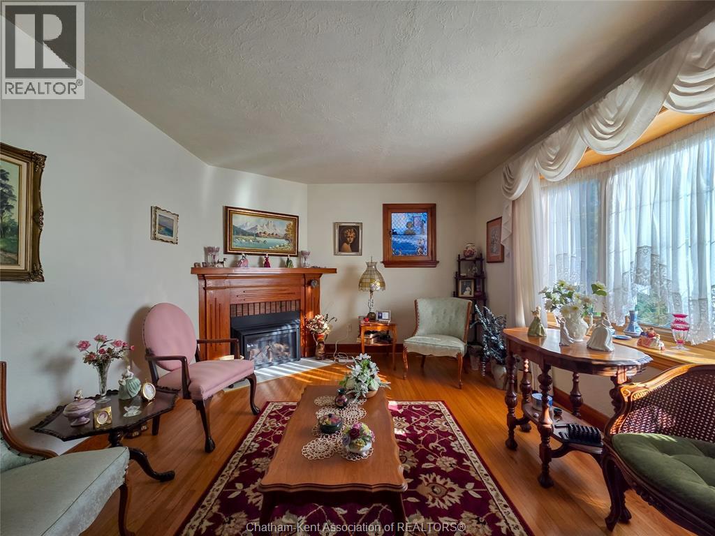 465 Victoria AVENUE — photo 14