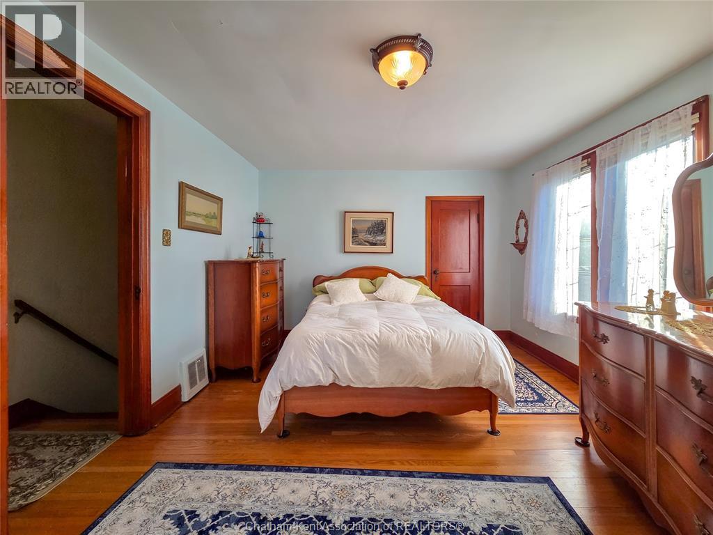 465 Victoria AVENUE — photo 35