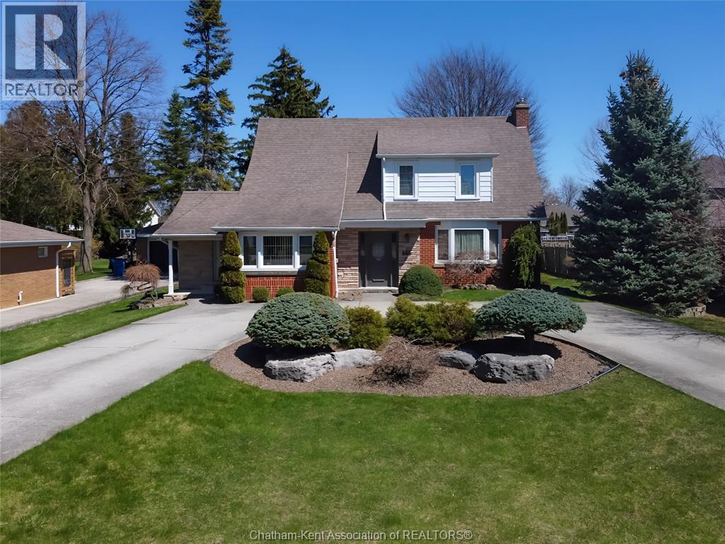 465 Victoria AVENUE — photo 5