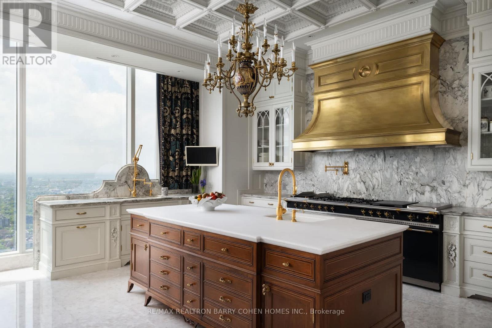 #5202 50 YORKVILLE AVENUE - 10