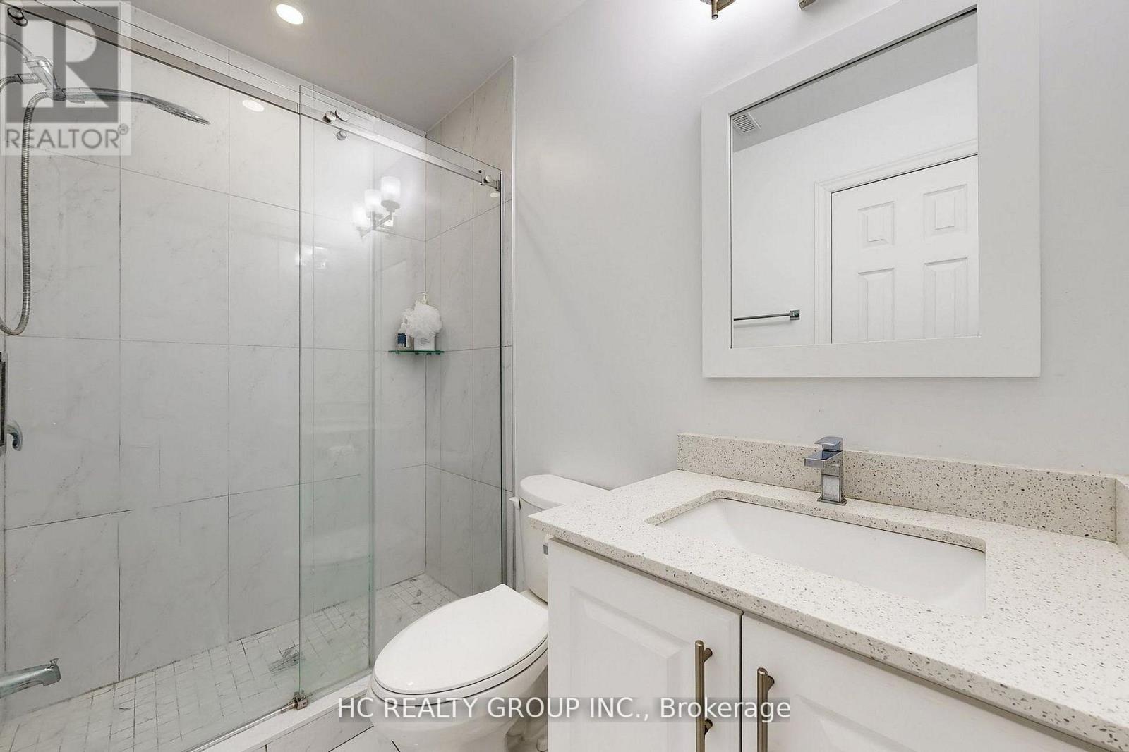 204B FINCH AVENUE E - 32