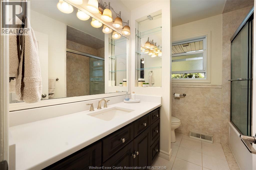 95 LAPOINTE STREET, Lakeshore, Ontario, N8M2X4 — Photo 30