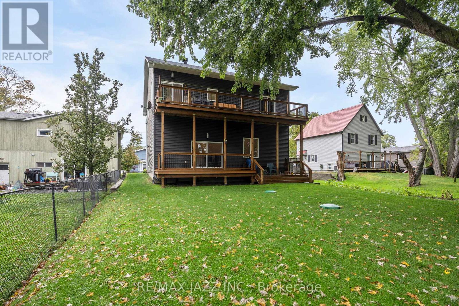 283 PLATTEN BOULEVARD - 38