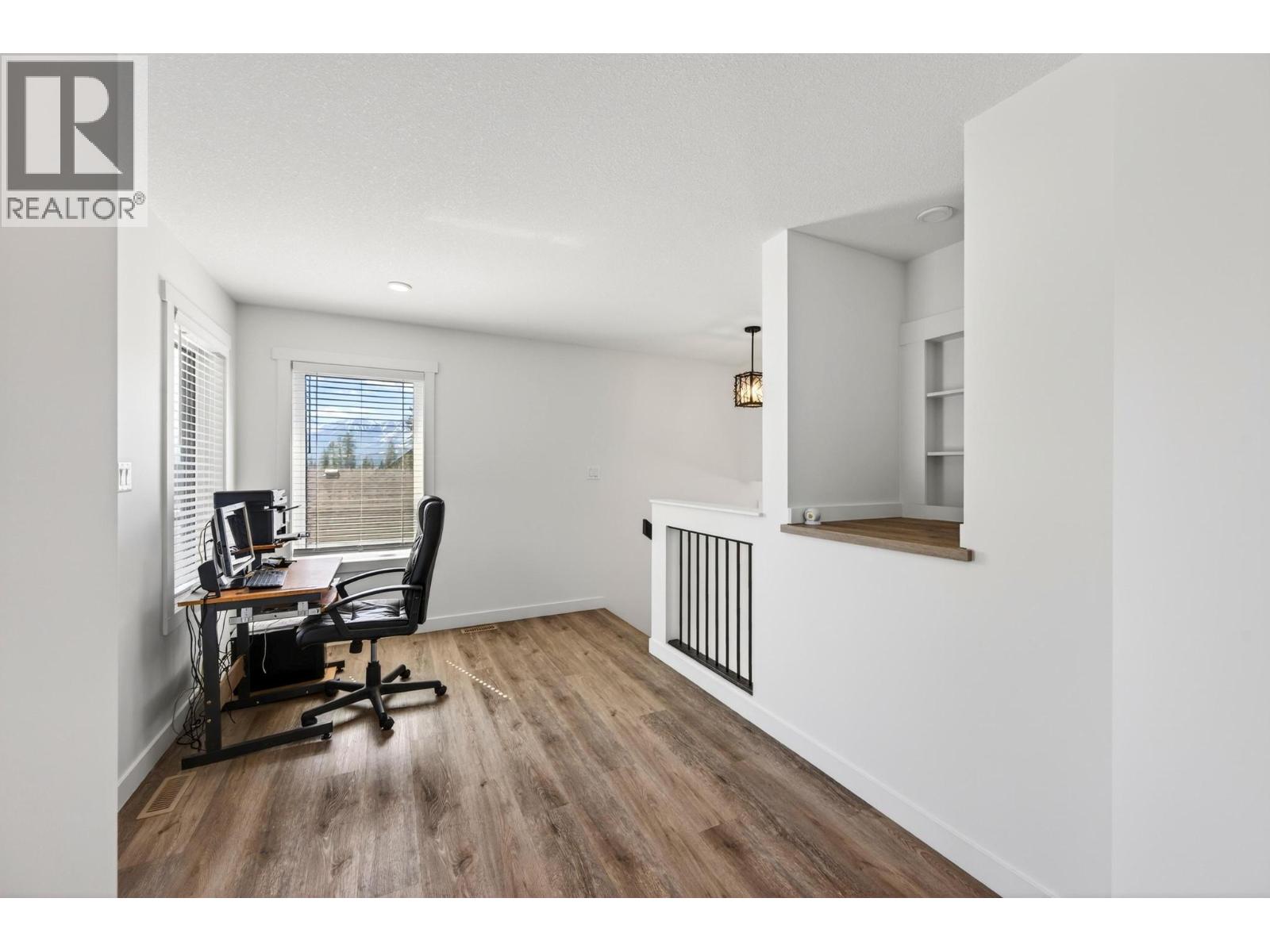 1542 CEDAR STREET - 65