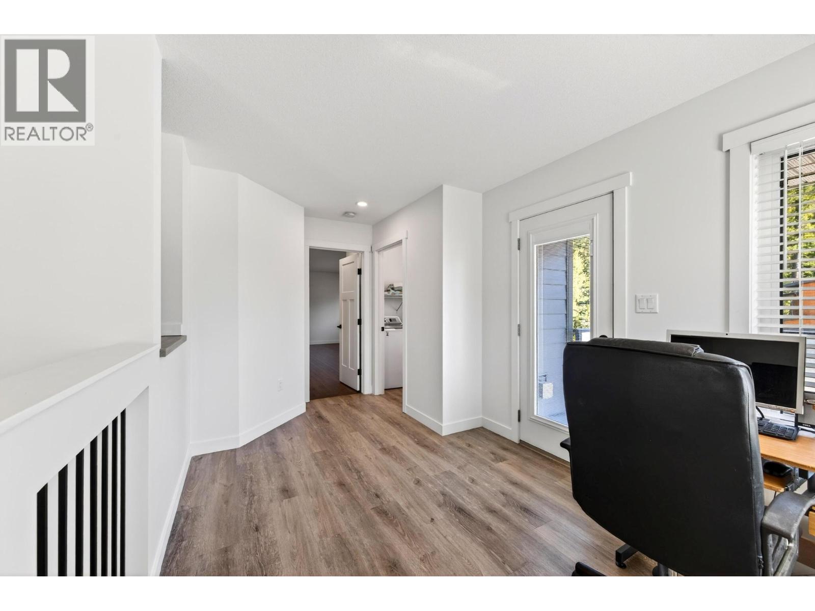 1542 CEDAR STREET - 70