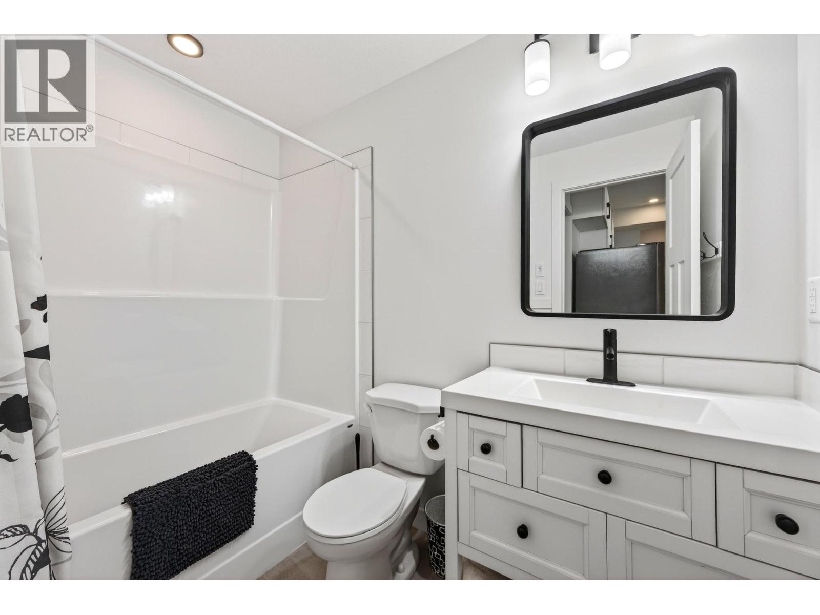 1542 CEDAR STREET - 94