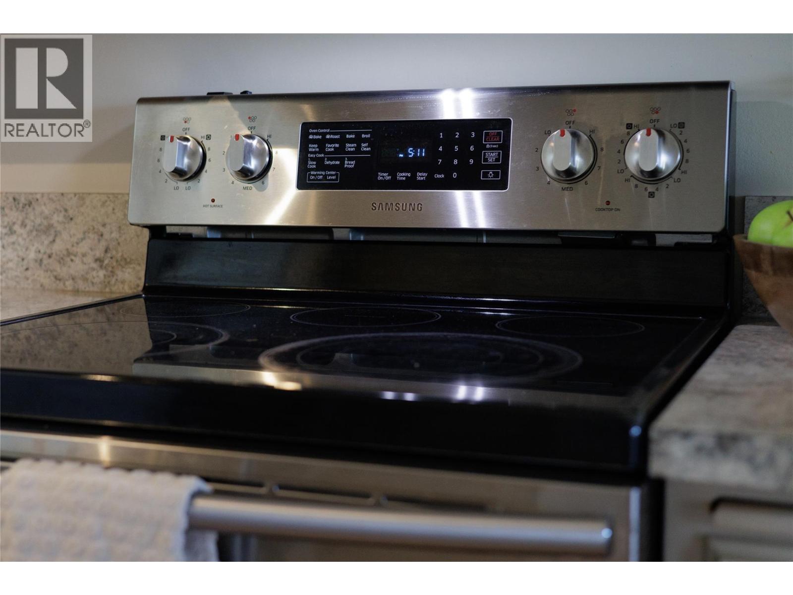 300 GORDONHORN CRESCENT - 18