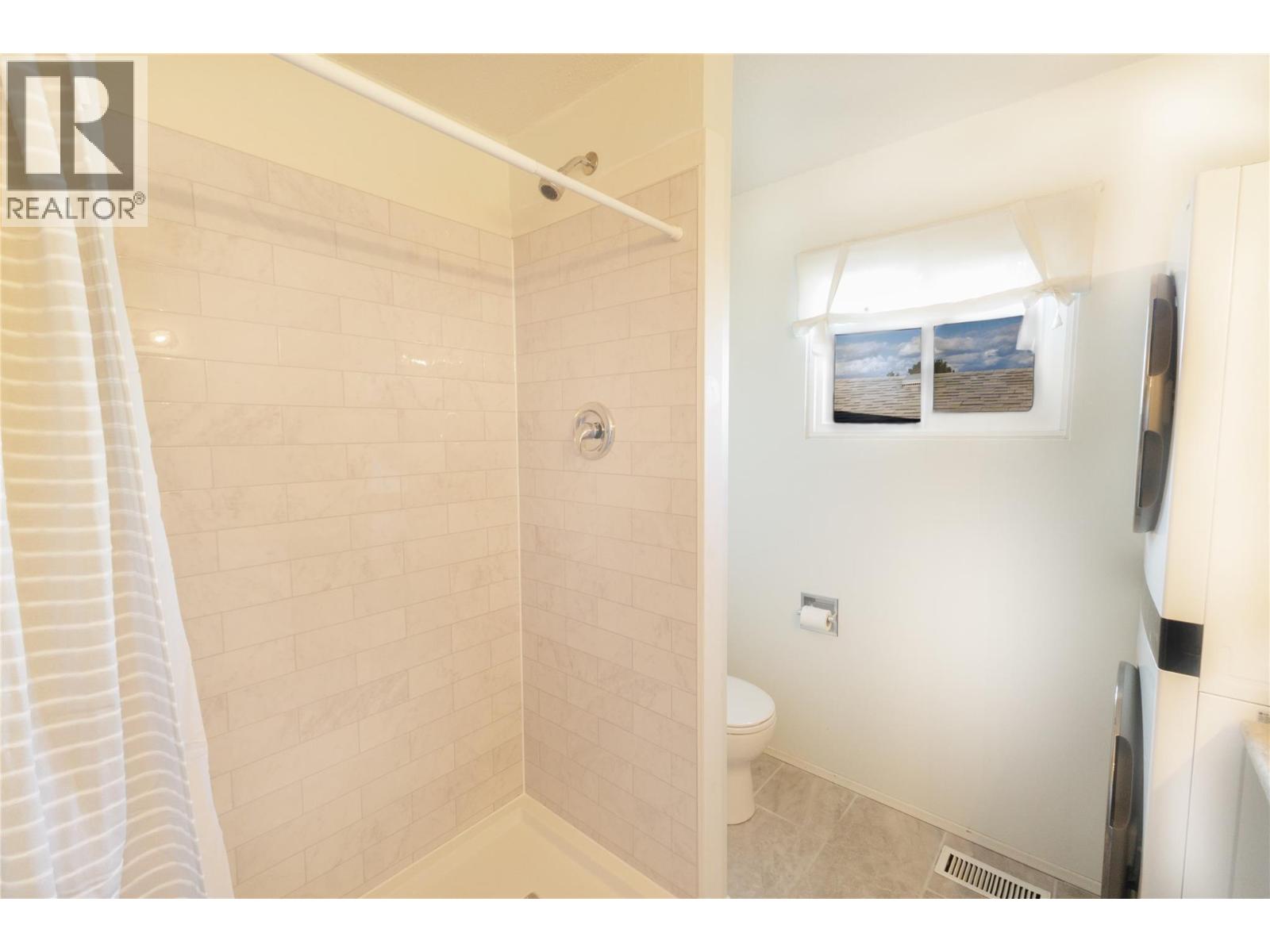 300 GORDONHORN Crescent - 25