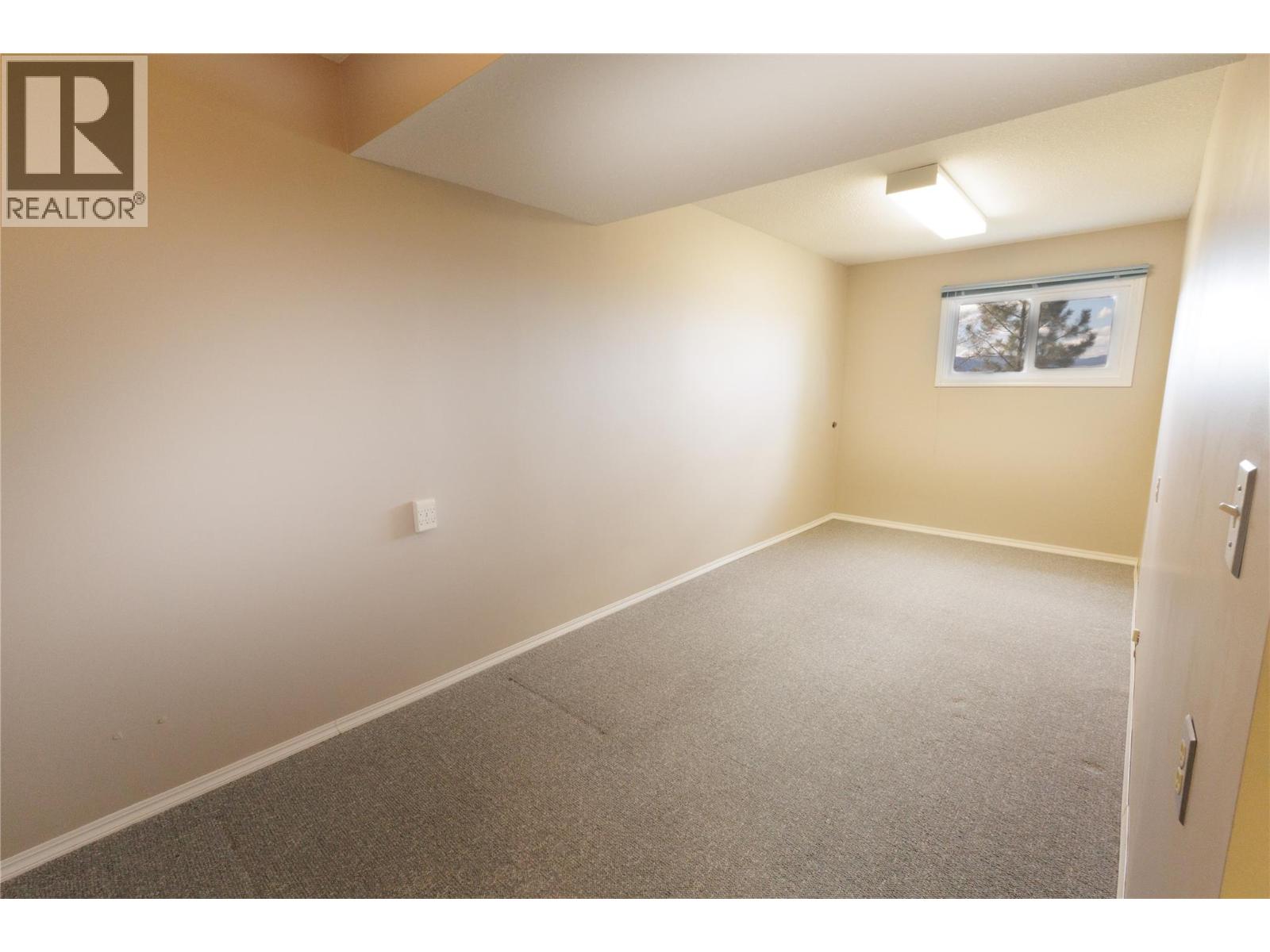 300 GORDONHORN Crescent - 37