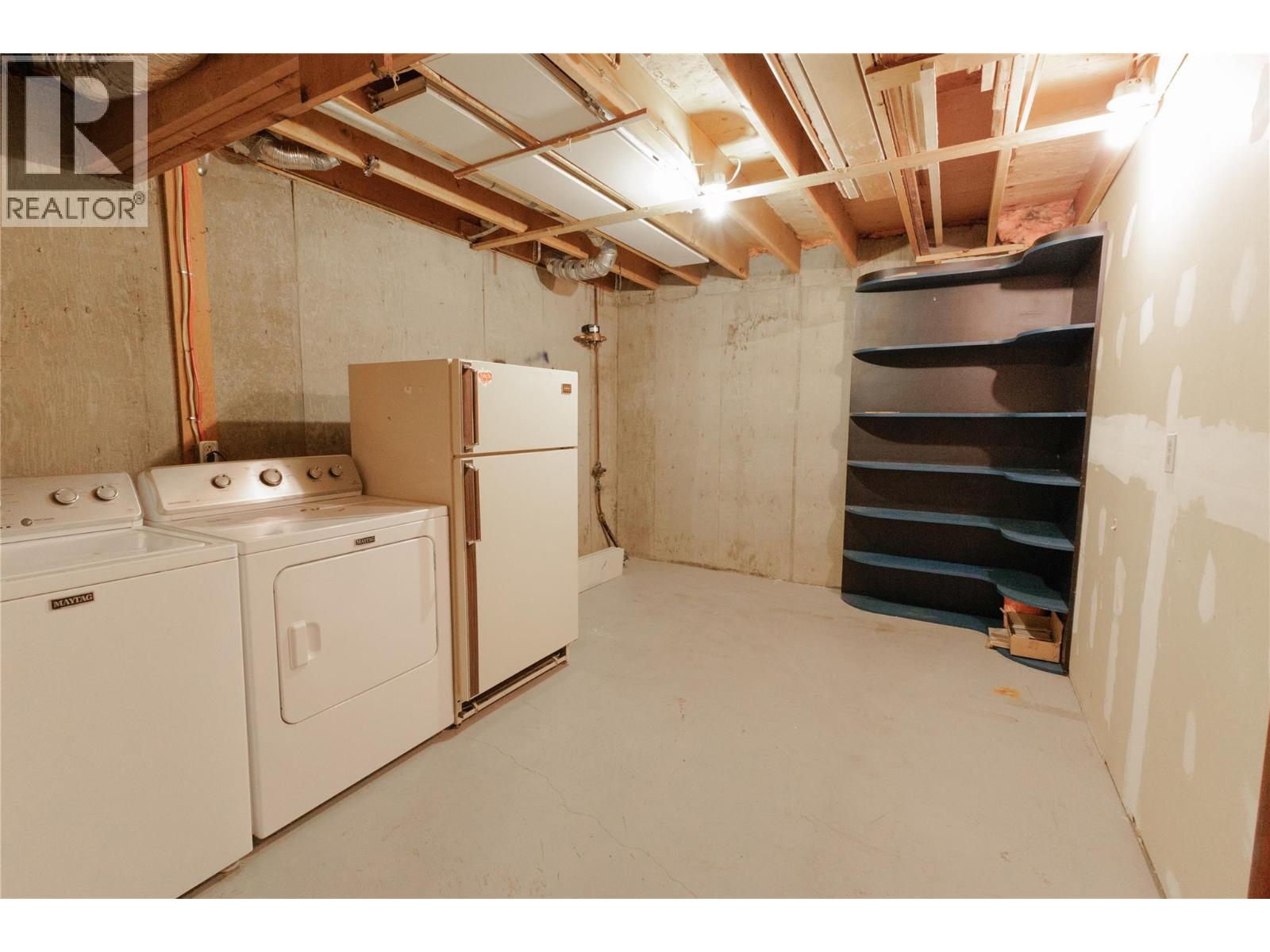 300 GORDONHORN CRESCENT - 41