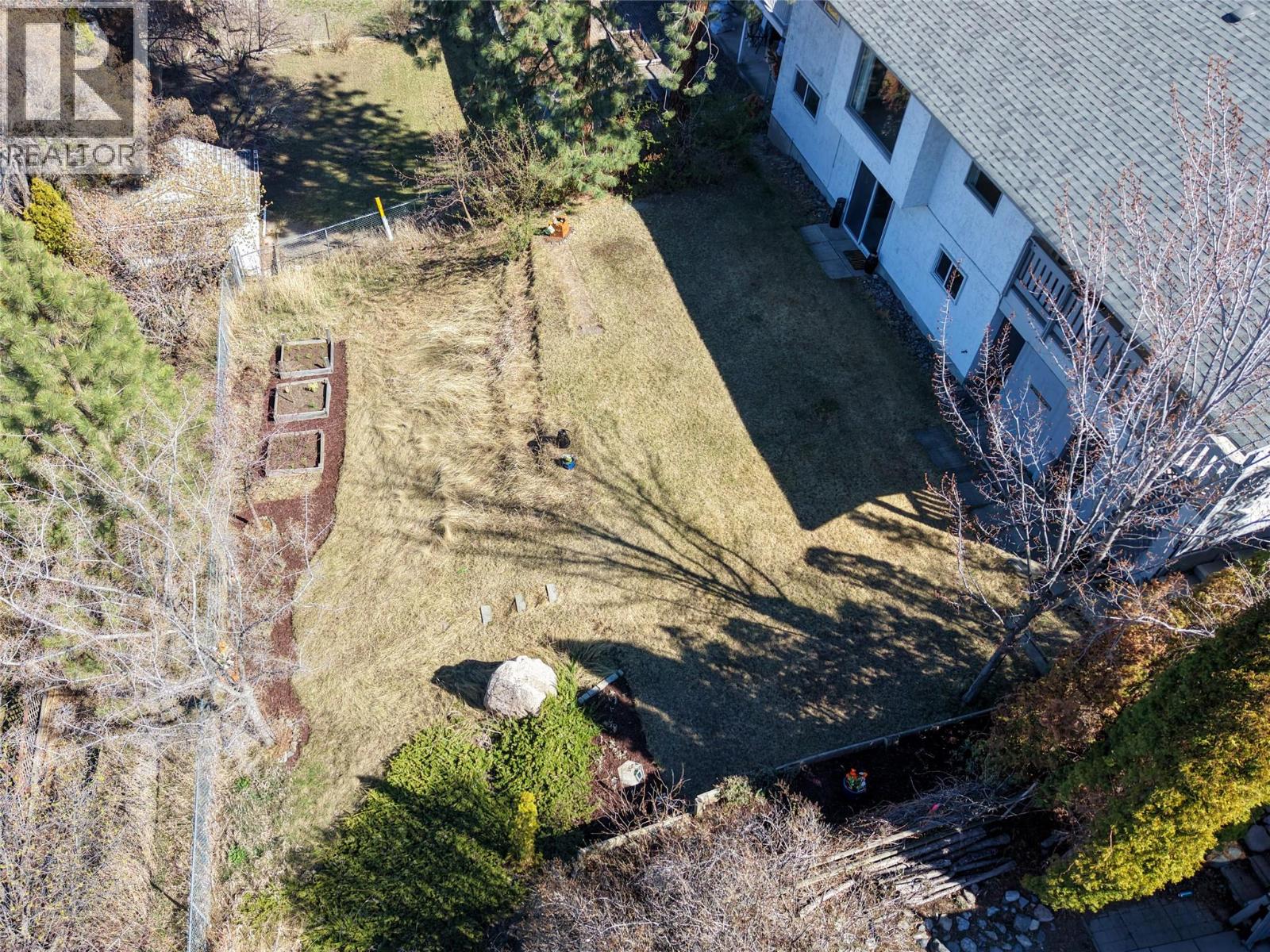 300 GORDONHORN Crescent - 60
