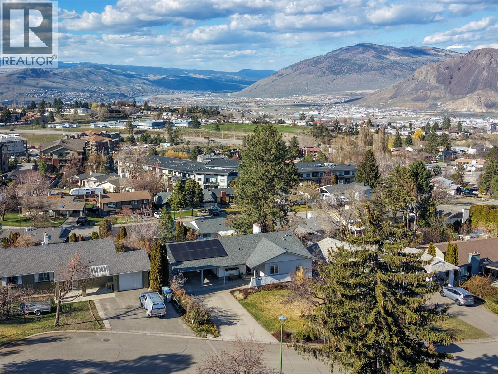 300 GORDONHORN Crescent - 63