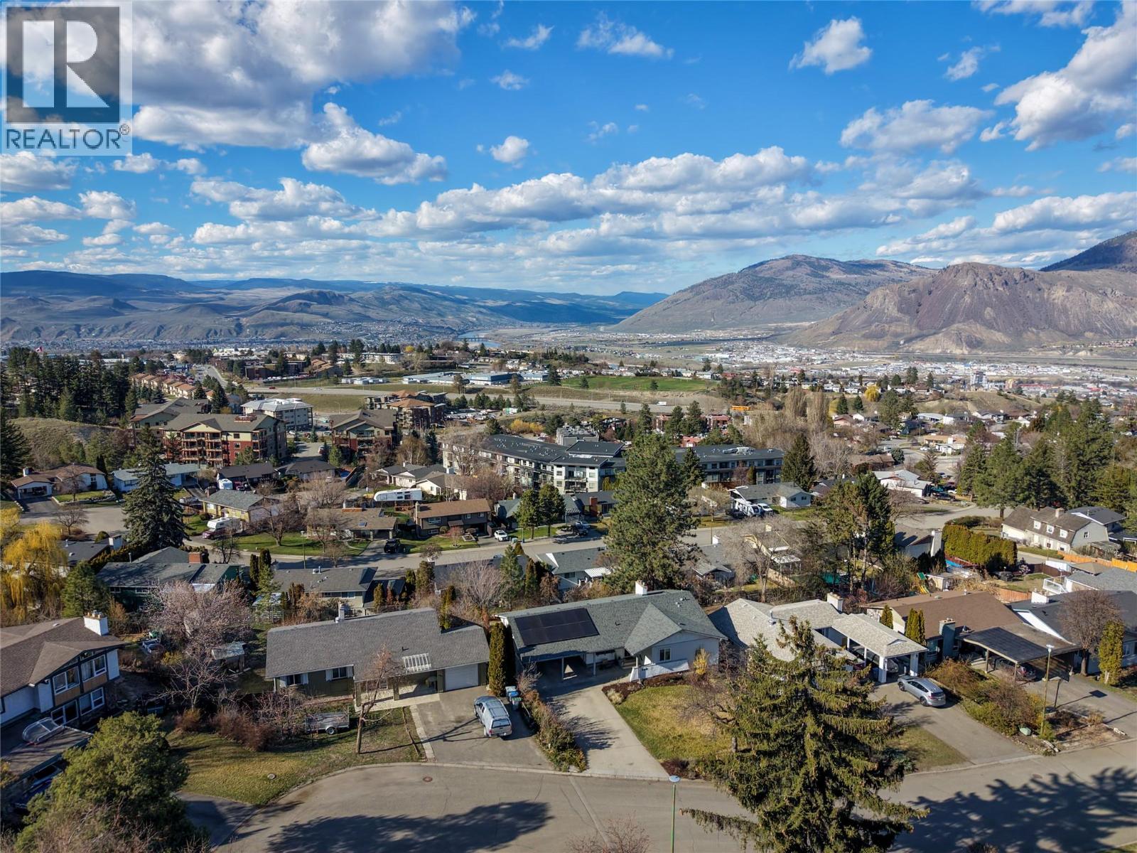 300 GORDONHORN Crescent - 64