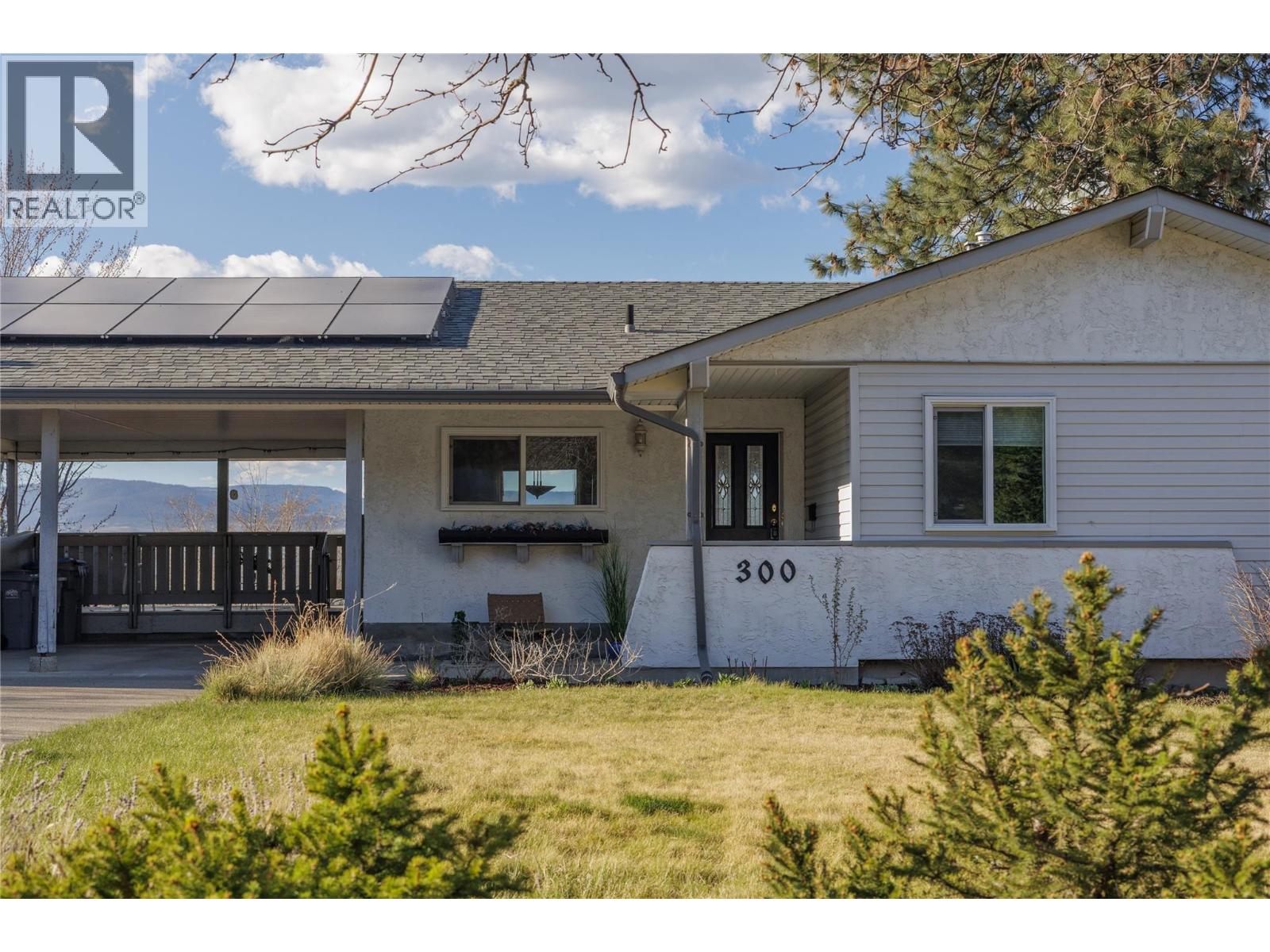 300 GORDONHORN CRESCENT - 65