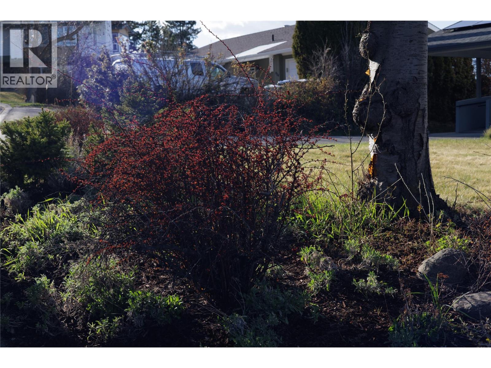 300 GORDONHORN CRESCENT - 73