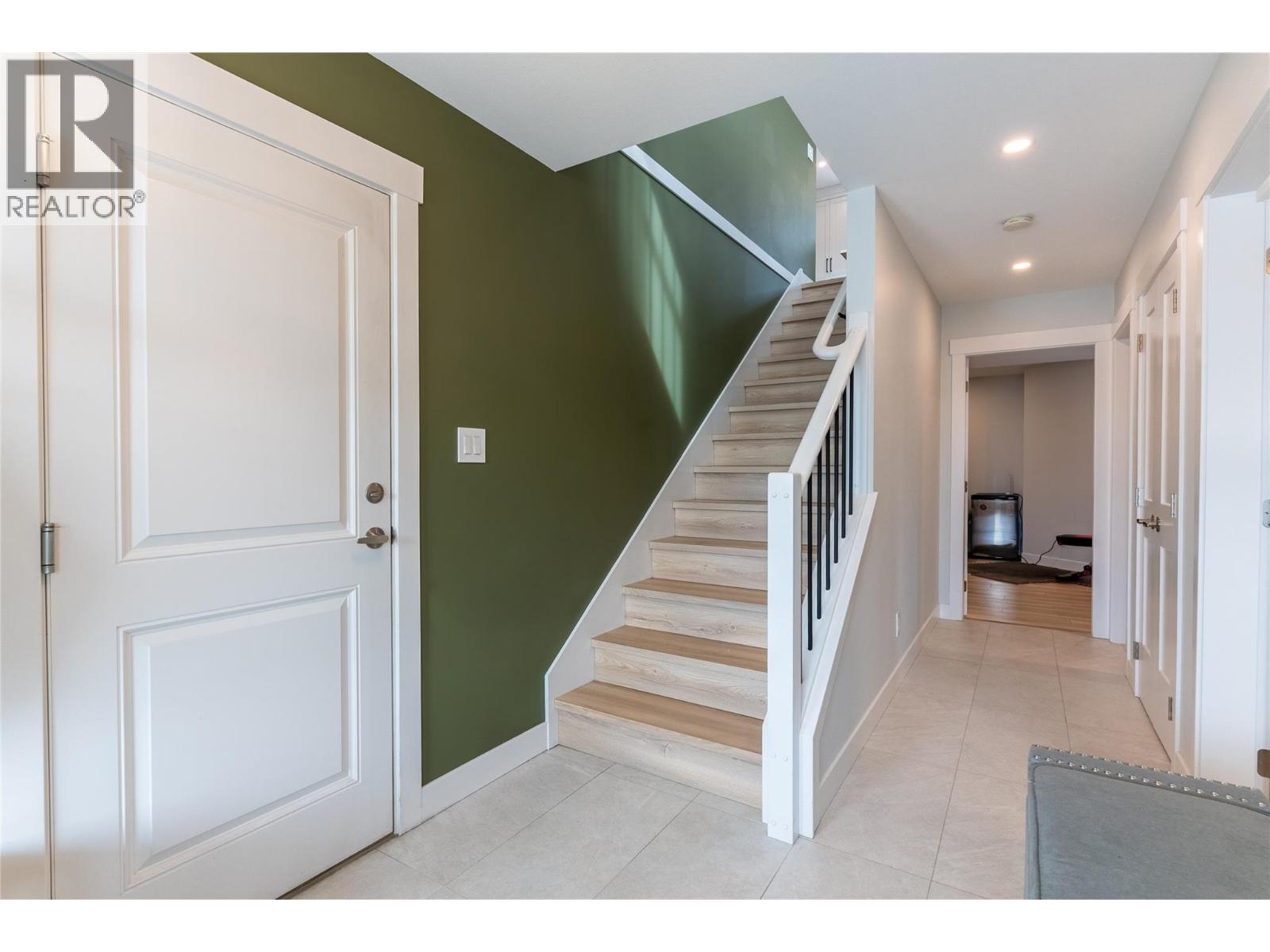 503 POPLAR DRIVE - 4