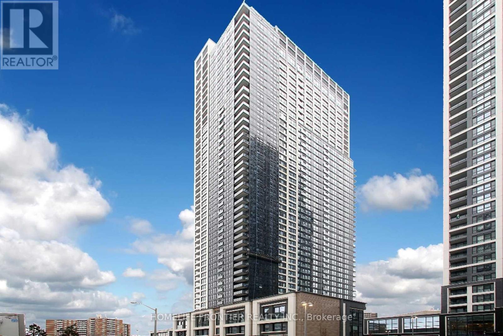 PH36 - 5 MABELLE AVENUE