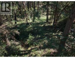 11 Pirate Pl, Protection Island, BC V9R6R1 Photo 14