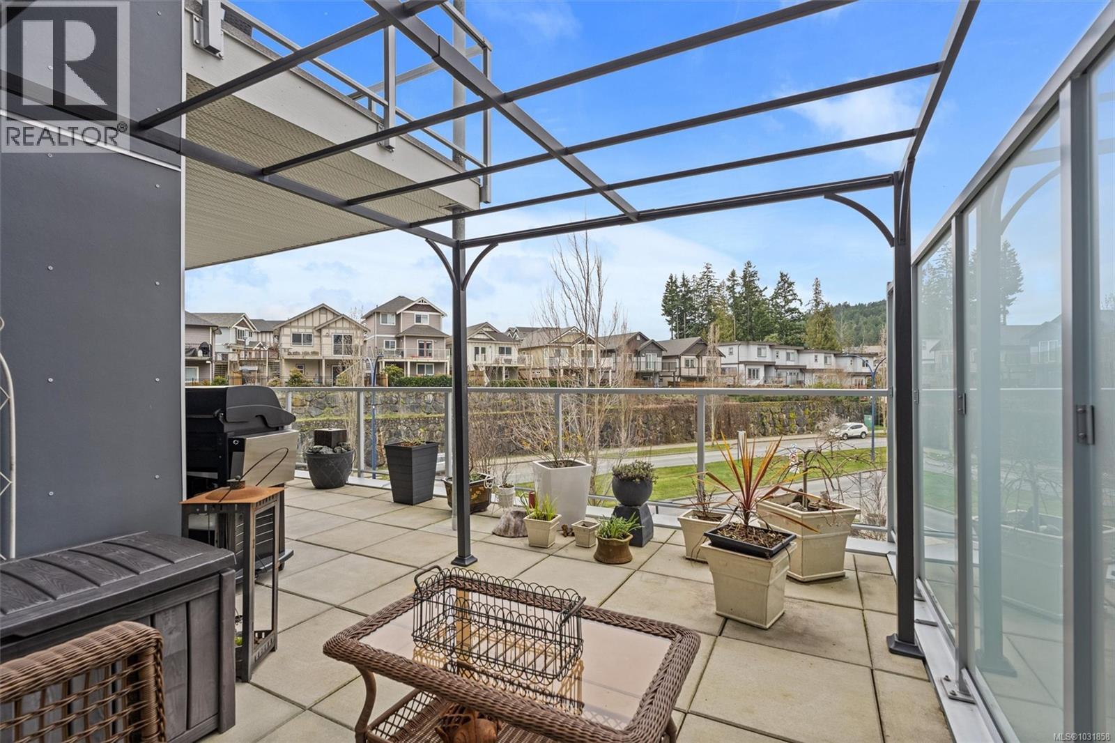 #301 1311 LAKEPOINT WAY - 22