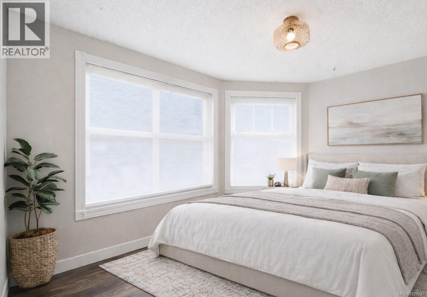 #408 2560 WARK ST - 10