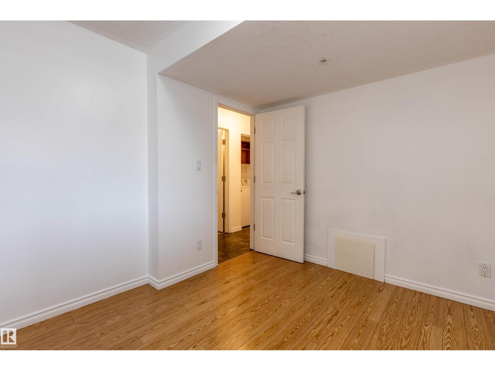 #109 105 McKenney AV, St. Albert