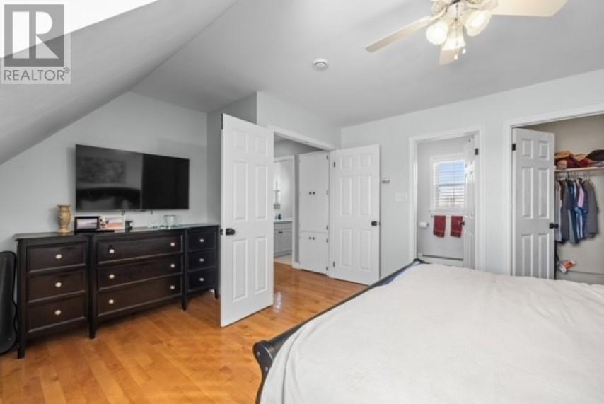 44 Hallie Drive — photo 13
