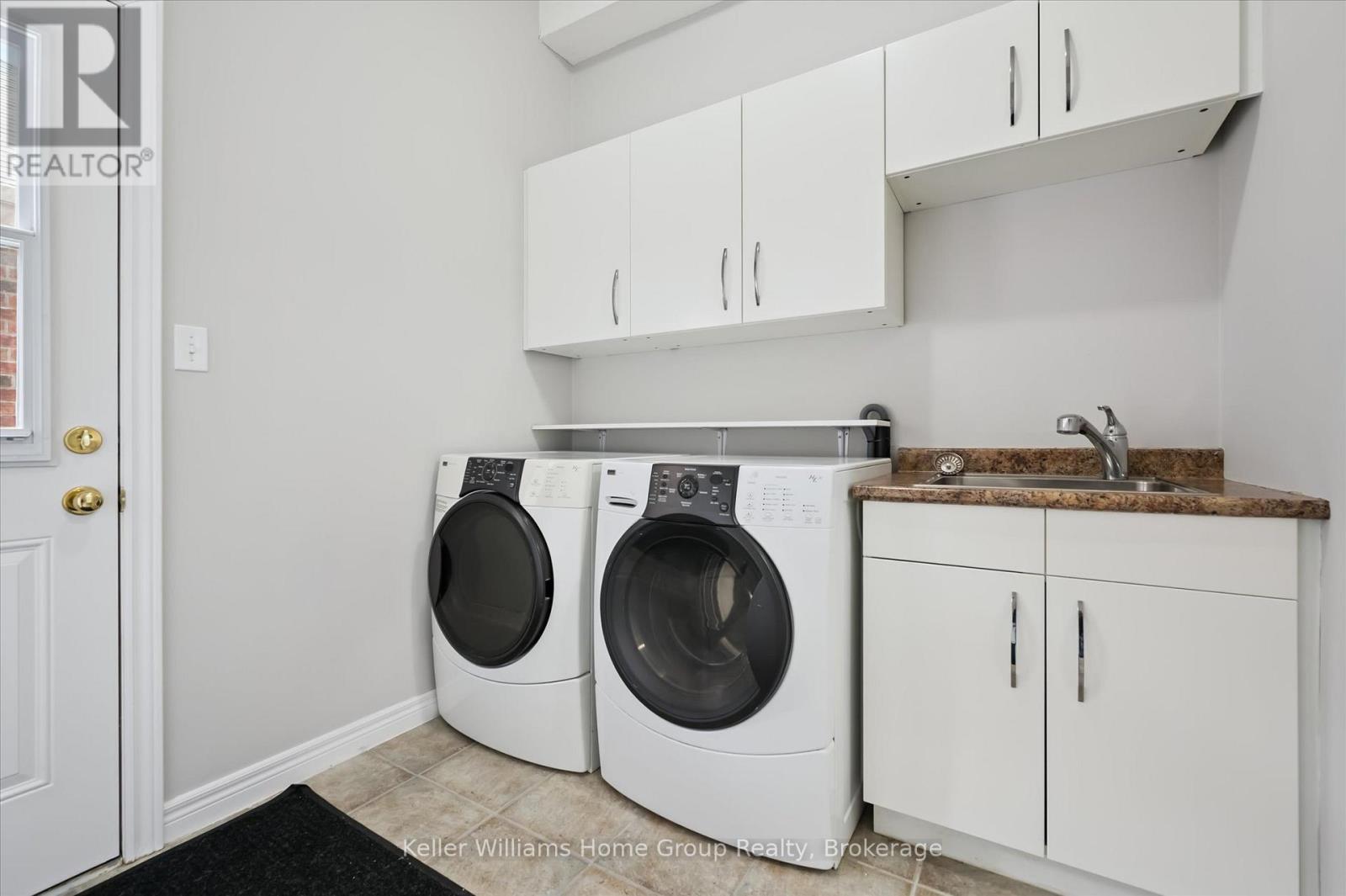 616 BLACK STREET - 20